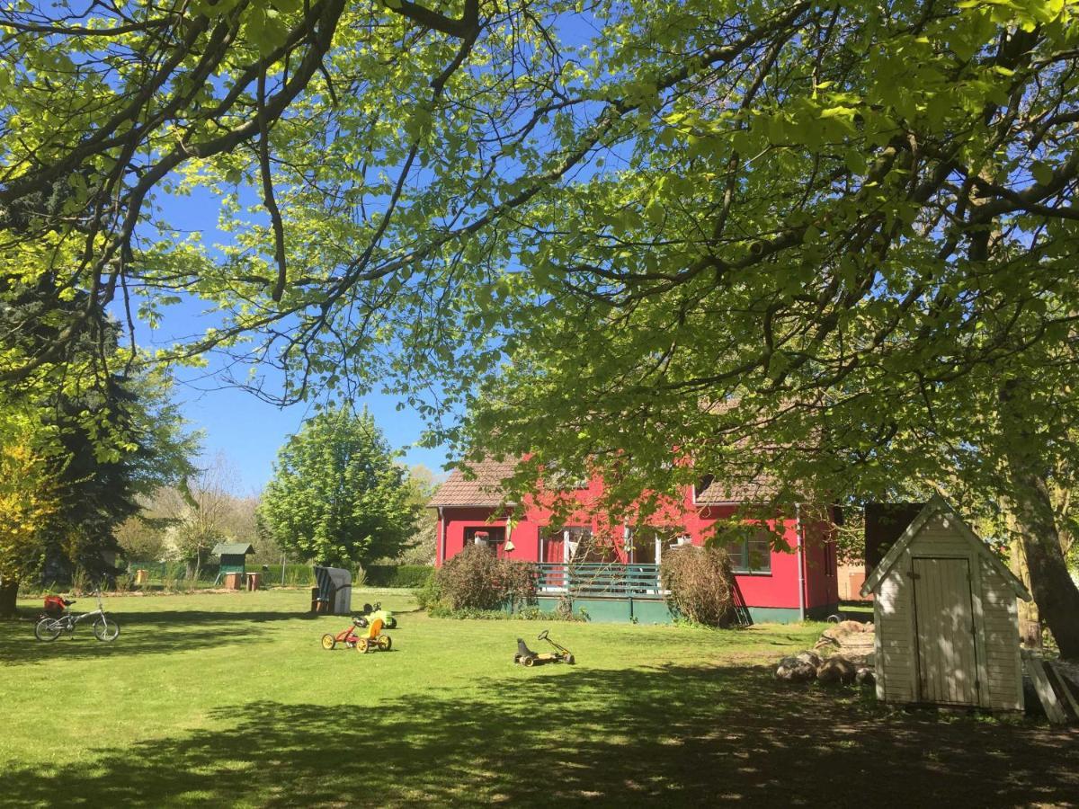 Mattchow Ferienhaus 1 _ Ferien Im Gutspark מראה חיצוני תמונה